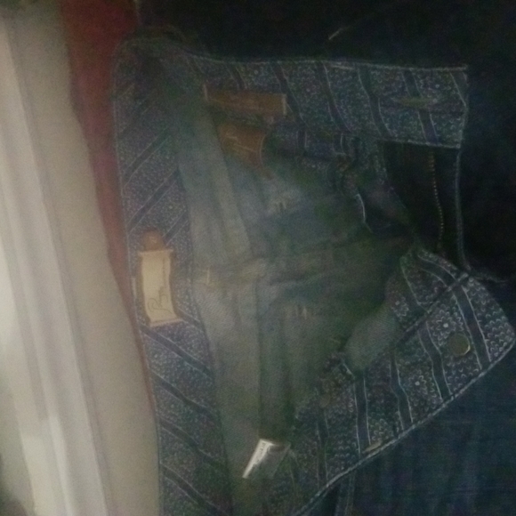 Meet your Posher, Christine - Picture 4 of 4